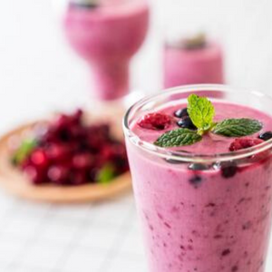 Berries and Coconut Smoothie